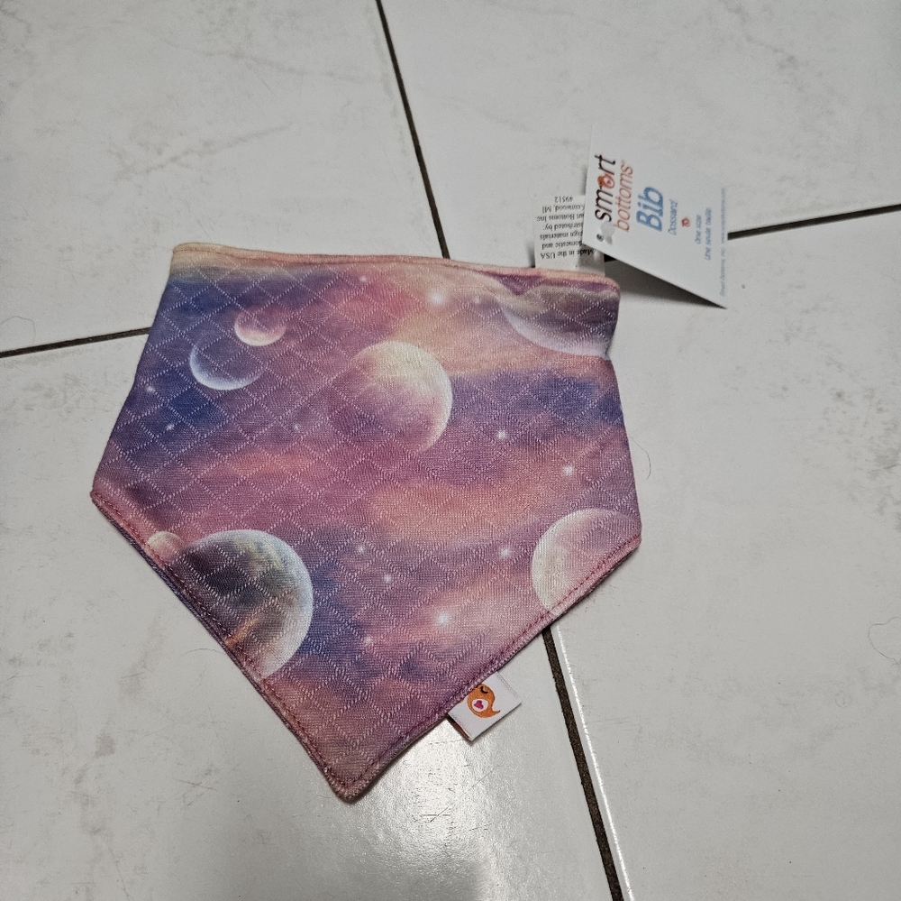 Smart bottoms bib